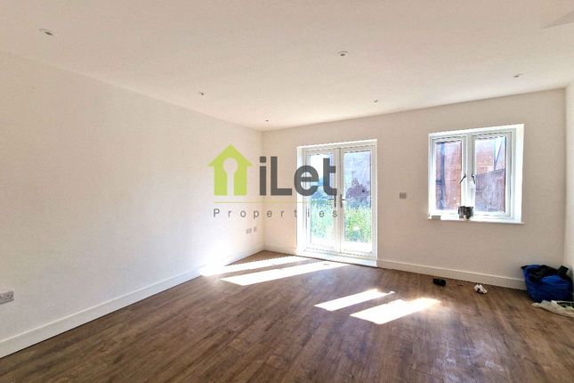 66 Park Walk, Northampton photo 2