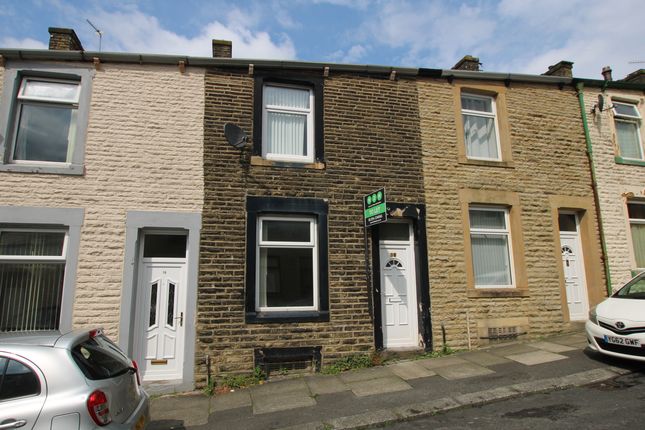 Terraced house to rent in Commercial Street, Brierfield, Nelson