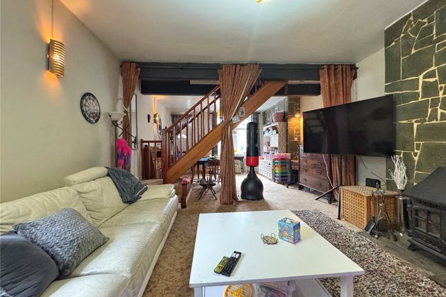 1051, Burnley Road East, Rossendale photo 4