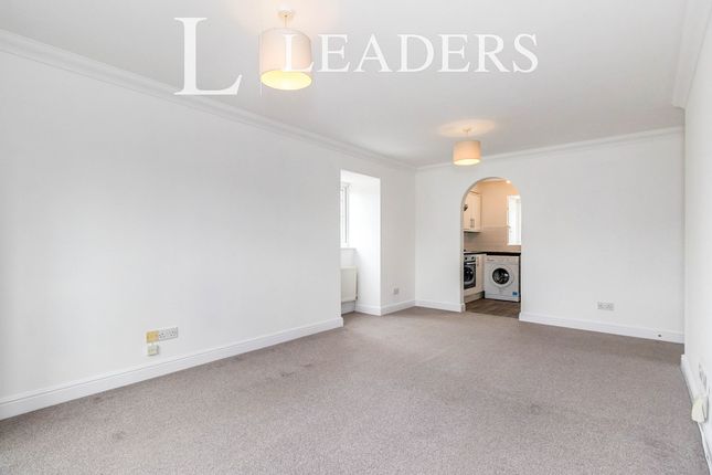 Flat 7, Worcester Court, Sutton photo 4