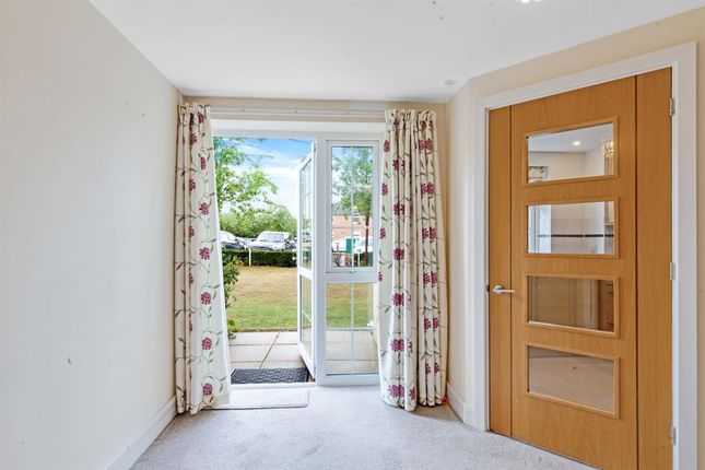 14 Weighbridge Court, 301 High Street, Ongar photo 3