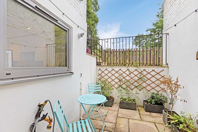Flat for sale in Byrne Road, London