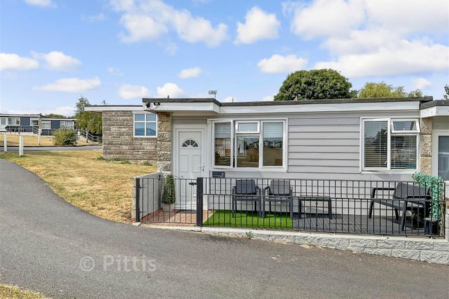 Sandown Bay Holiday Centre, Yaverland Road, Sandown photo 2