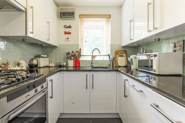 18, Friars Mead, London photo 4