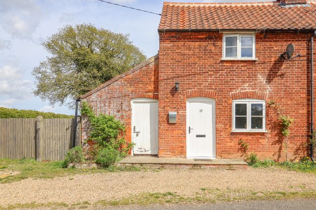 17 The Street, Tattersett, Norfolk photo 2