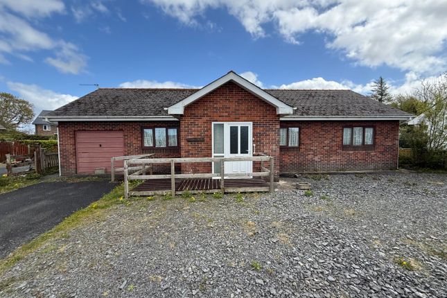 8 Pen Y Bryn, Ffosyffin, Aberaeron photo 2