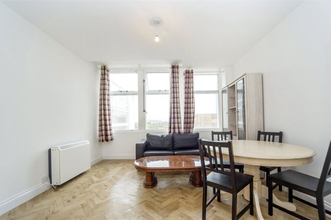 Thumbnail Flat for sale in Newington Causeway, Elephant &amp; Castle, London