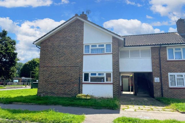 9 Scott Road, Crawley photo 2