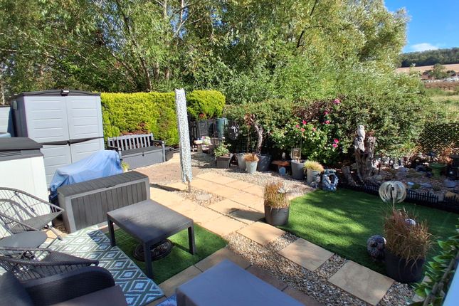20, Ash Road, Banwell, North Somerset photo 2