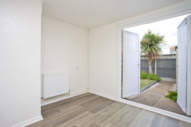 1, William Pitt Avenue, Kent photo 4