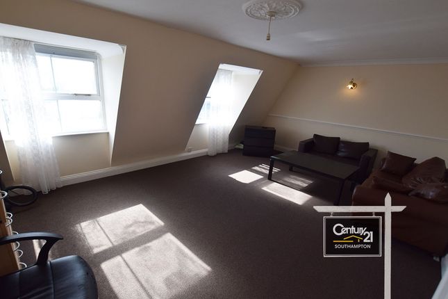 Flat to rent in |Ref: R153204|, Winchester Street, Southampton
