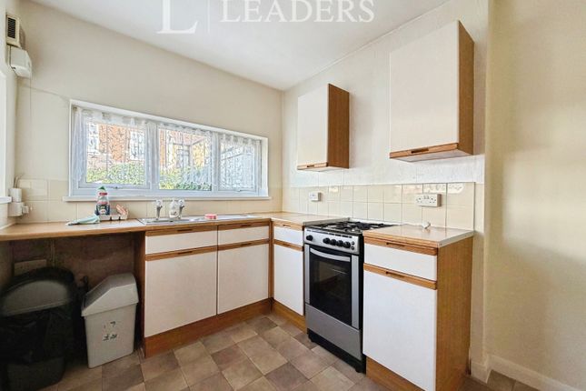 17, Guildford Road, Hampshire photo 3