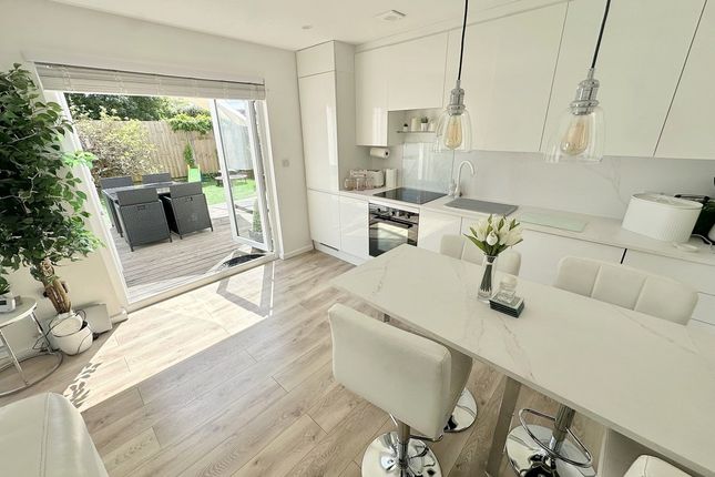 50a, Hazlebury Road, Poole photo 3