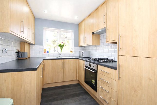 40, Flaxton Road, Plumstead Common photo 3