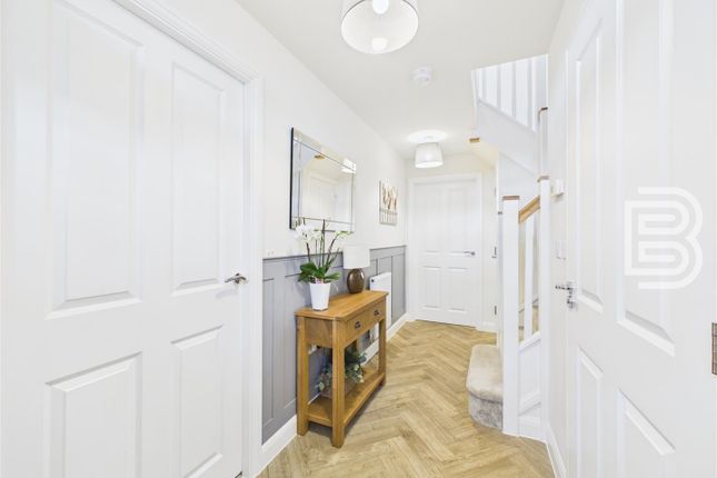69, Vermilion Way, Rugby photo 3
