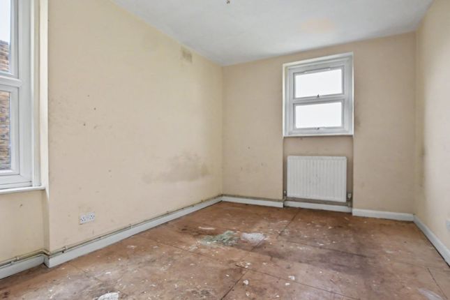 65, Southwell Road, London photo 4