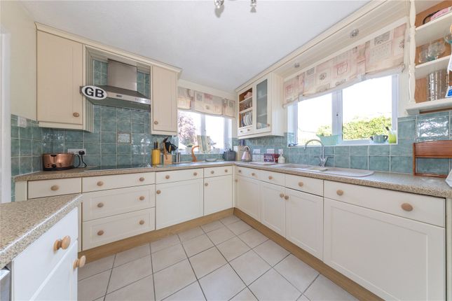 Gable House, 13, Chequers Lane, Buckinghamshire photo 2
