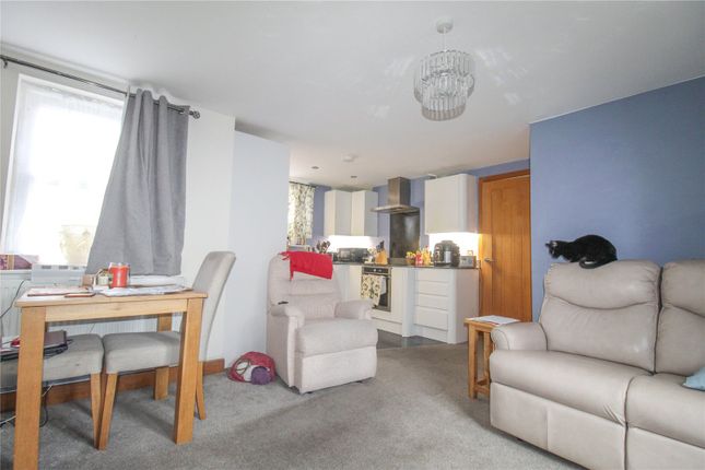 1G, Adcroft Drive, Wiltshire photo 2