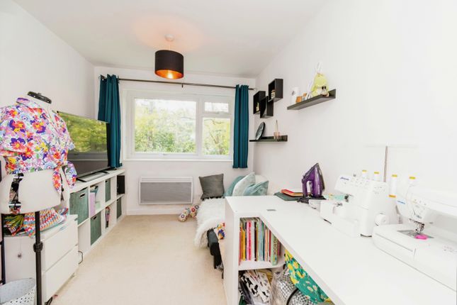 Flat for sale in The Parkway, Southampton, Hampshire