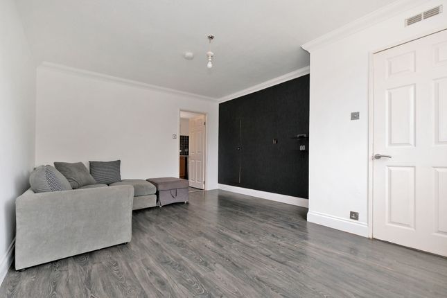 332 Auchmill Road, Aberdeen photo 4