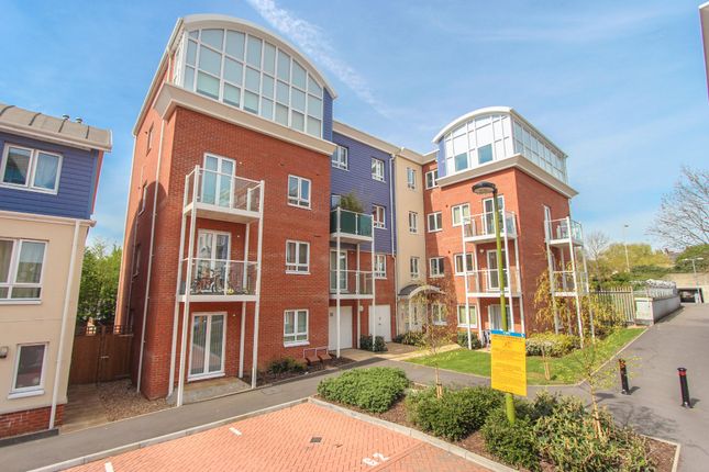 Thumbnail Flat to rent in Ausden Place, Pumphouse Crescent, Watford, Hertfordshire