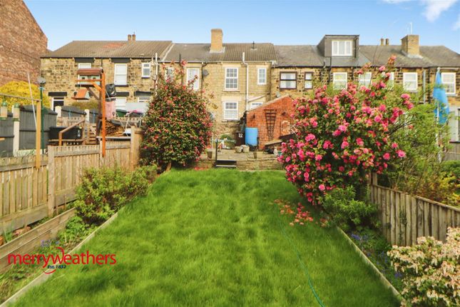 32, Harold Croft, Rotherham photo 2