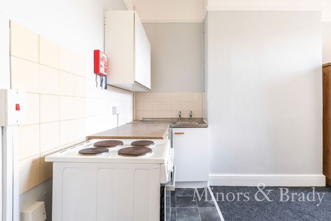Room 2, 45 Clarence Road, Norwich photo 3