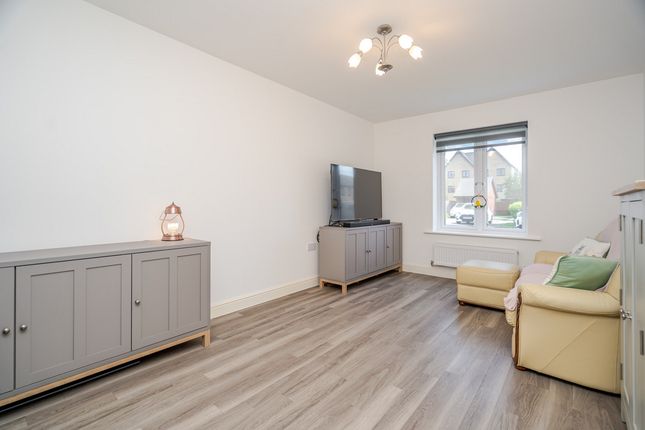7, Keighley Close, Milton Keynes photo 4