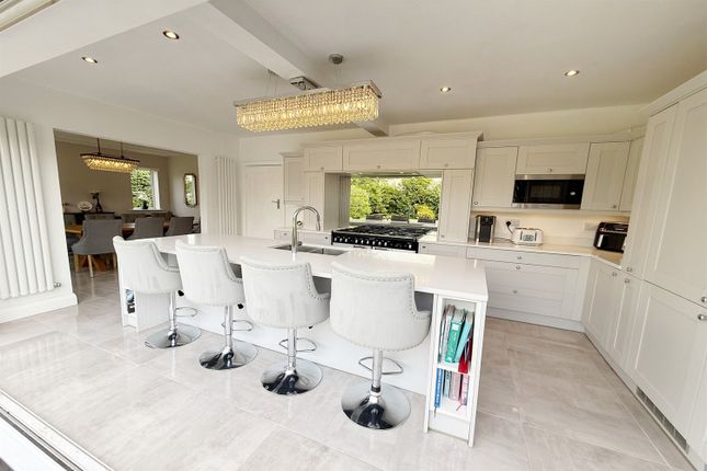 Kitchen Breakfast Room