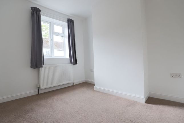 27, Clifton Street, Exeter photo 4