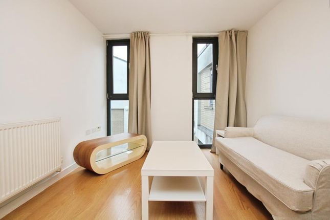 Flat 16 Verdigris 114, Jacob Street, Bristol photo 3