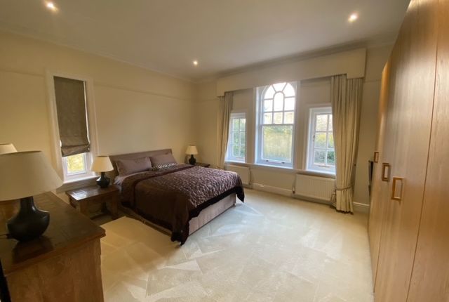 Flat 4, Newcastle upon Tyne photo 4