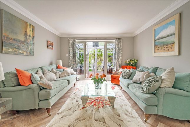 14b Linden Gardens, Tunbridge Wells photo 2