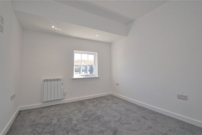 Terraced house to rent in North Lane, Canterbury