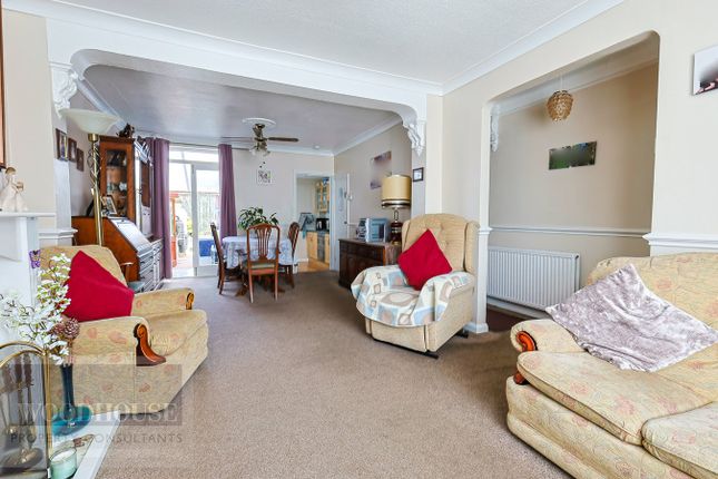 135, Windmill Lane, Cheshunt photo 5