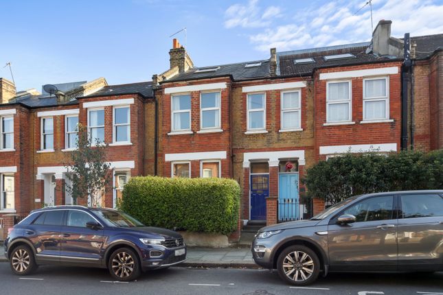 Flat for sale in Fawe Park Road, Putney, London