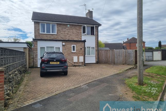 Thumbnail Property for sale in Maple Road, Bicester