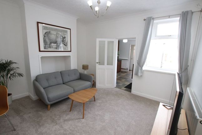 189, Cooper Road, Grimsby photo 3