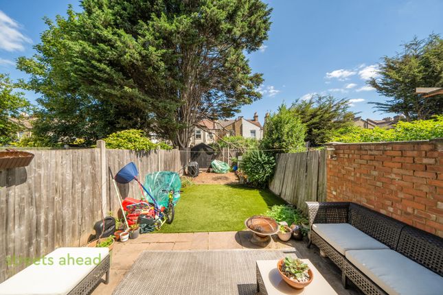 12, Tankerton Terrace, Croydon photo 4