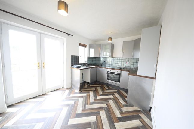 End terrace house for sale in Kilton Court, Howdale Road, Hull