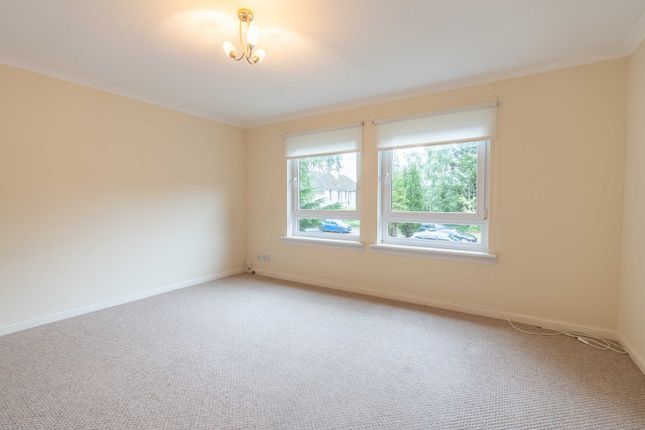 6 Anderson Court, Dean Street, Bellshill photo 4