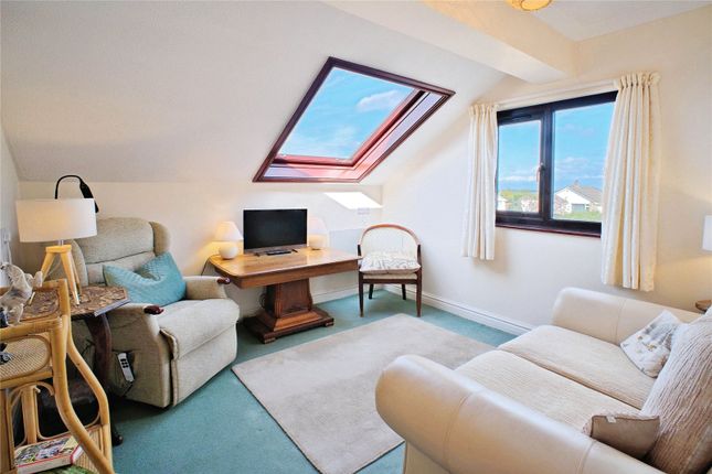 8, Lilybridge, Bideford photo 3