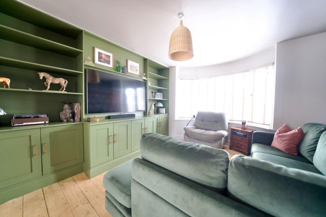 33,, Bryn Road, Weymouth photo 4