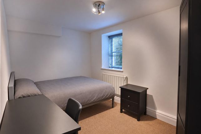 307 Western Bank, Sheffield photo 2