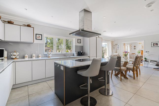 3, Preston Leigh, Cirencester photo 3