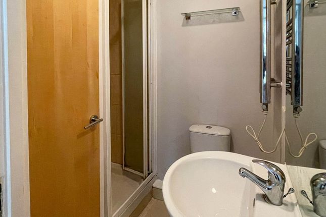 2 Magnolia Court, West Street, Blandford Forum photo 4
