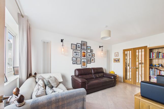 33, Meadow Rise, BEWDLEY photo 3