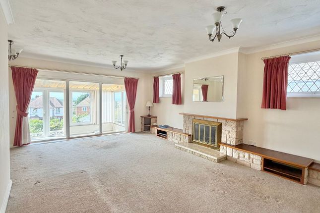 3, Rookhurst Road, Bexhill-on-Sea photo 2