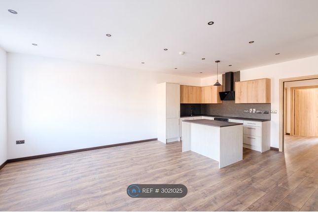 Flat, Standish Court Standish St, Chorley photo 3