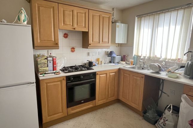 19 Courtney Close, Tewkesbury photo 2